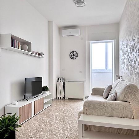 Aliste Apartment Brindisi Exterior photo